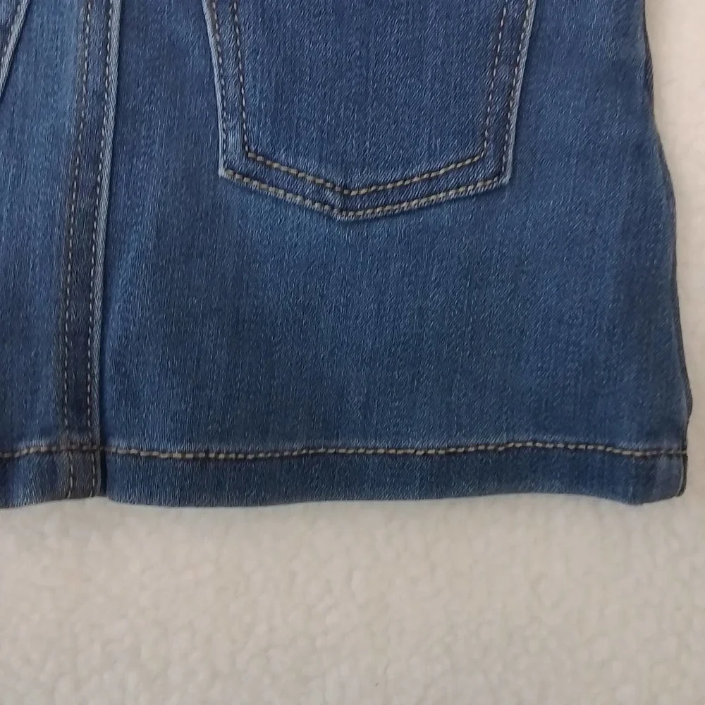 Carter's‎ Mini Jean Skirt Size 3T in Light Wash Denim w/ Adjustable Waist